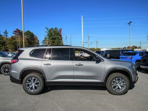New 2026 GMC Acadia AT4 w/ Super Cruise Package image 3