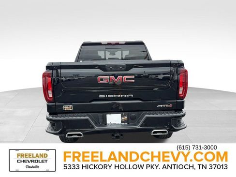 Used 2024 GMC Sierra 1500 AT4 w/ Technology Package AWD/4WD image 4