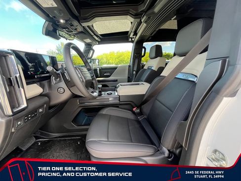 New 2026 GMC Hummer EV 4x4 Crew Cab image 10