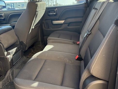 Used 2018 Chevrolet Silverado 1500 LT w/ LT Eassist Package image 10