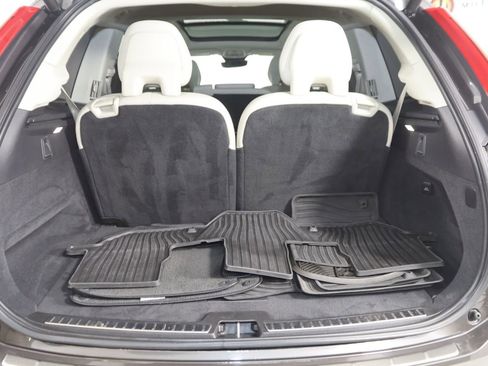 Used 2024 Volvo XC90 B6 Plus w/ Protection Package Premier image 52