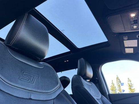 Certified 2024 Ford Explorer ST w/ Equipment Group 401A image 19