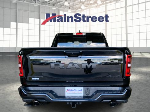 New 2026 RAM 1500 Big Horn AWD/4WD image 4