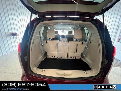 Used 2021 Chrysler Voyager Lxi FWD image 13