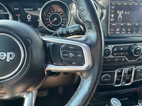 Used 2021 Jeep Wrangler Unlimited Sahara AWD/4WD image 42