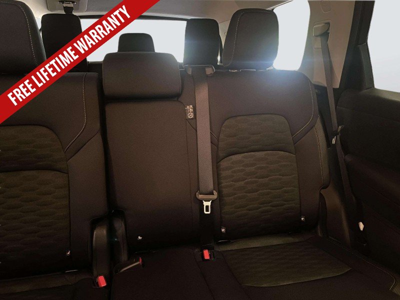 Used 2026 Nissan Pathfinder S AWD/4WD image 25