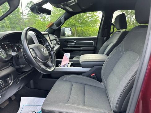 Used 2022 RAM 1500 Big Horn AWD/4WD image 9