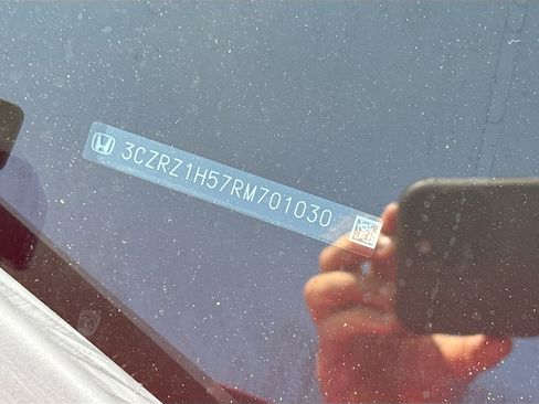 Certified 2024 Honda HR-V Sport image 36