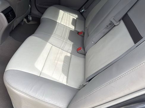 Used 2012 Toyota Camry XLE FWD image 44