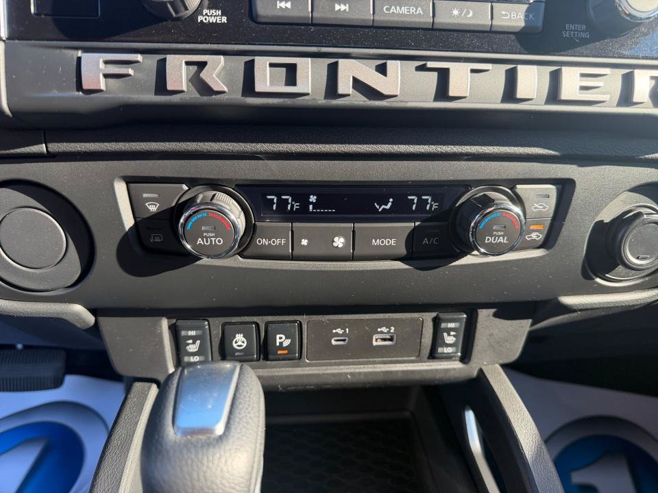 Used 2025 Nissan Frontier SV w/ SV Convenience Package RWD image 18