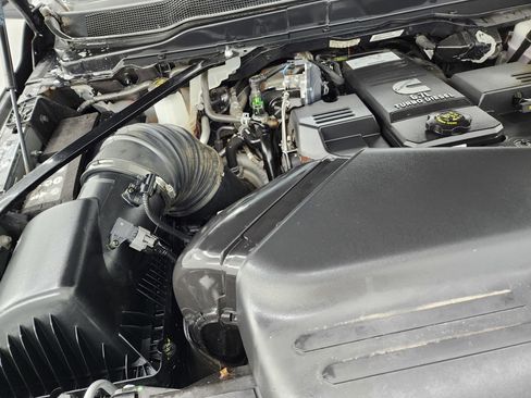 Used 2023 RAM 3500 Laramie w/ Night Edition image 19