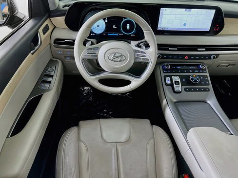 Used 2023 Hyundai Palisade Limited AWD/4WD image 24