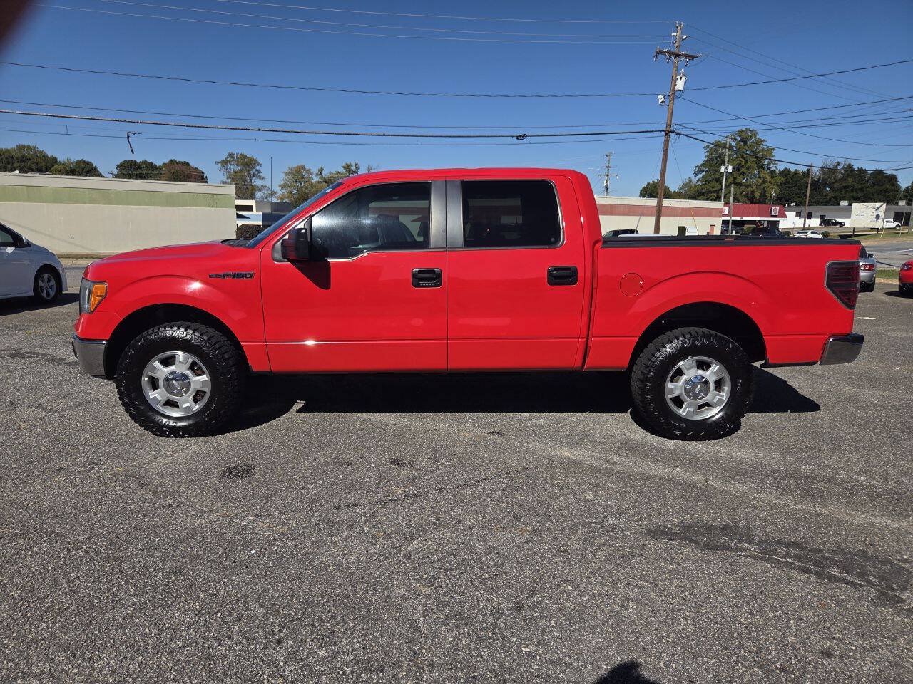 Used 2013 Ford F150 XLT AWD/4WD image 1