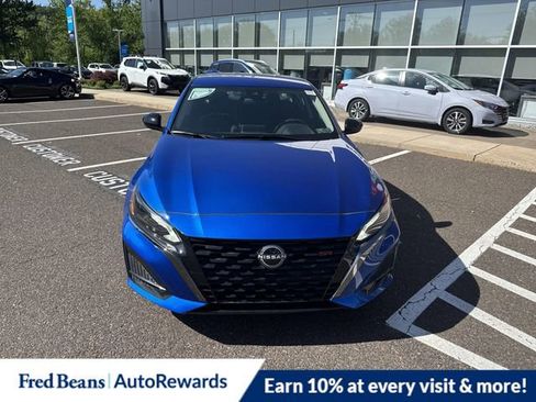 New 2025 Nissan Altima 2.5 SR image 2