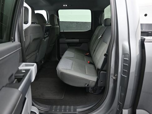 Used 2025 Ford F150 XLT w/ Equipment Group 301A Standard image 18