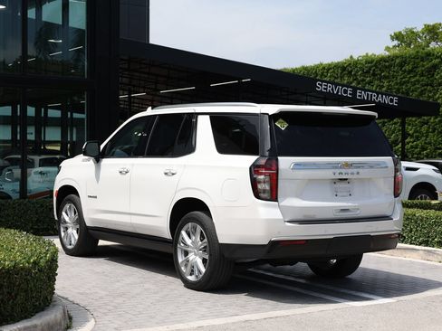 Used 2024 Chevrolet Tahoe High Country RWD image 5
