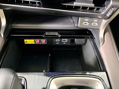 Used 2024 Lexus RX 350 FWD w/ Technology Package image 31