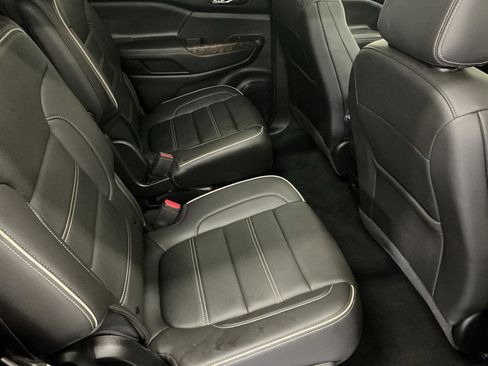 Used 2023 GMC Acadia Denali w/ Black Diamond Edition AWD/4WD image 14