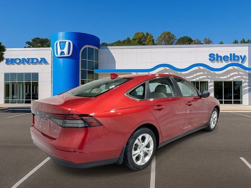 Used 2024 Honda Accord LX image 8