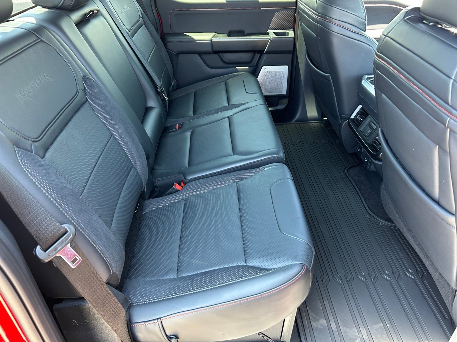 New 2025 Ford F150 Raptor AWD/4WD image 18