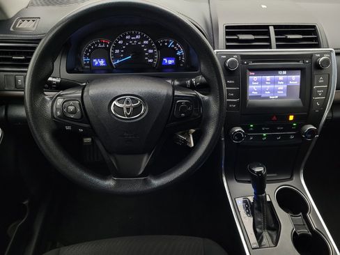 Used 2015 Toyota Camry LE FWD image 22
