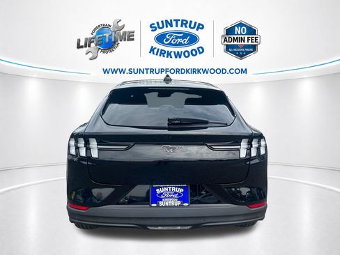 Used 2025 Ford Mustang Mach-E Select w/ Comfort Package Lite RWD image 4
