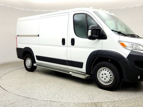 Used 2025 RAM ProMaster 2500 w/ U-Haul Equipment Group FWD image 3