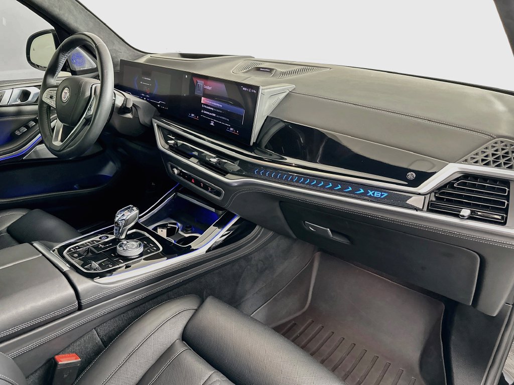 Used 2023 BMW ALPINA XB7 AWD/4WD image 39