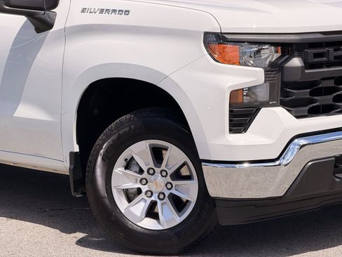 Used 2025 Chevrolet Silverado 1500 W/T RWD image 3