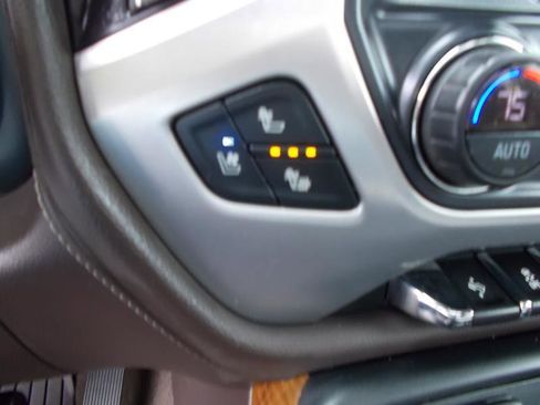 Used 2018 GMC Sierra 1500 SLT AWD/4WD image 35