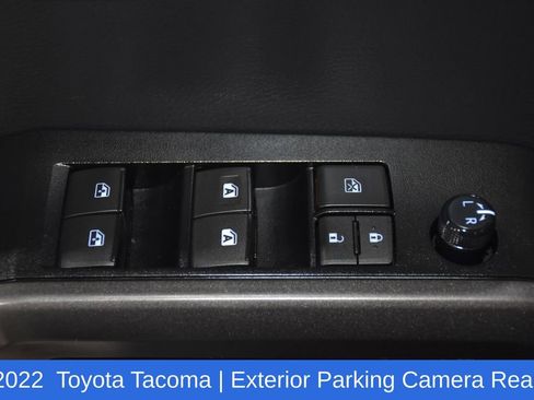 Used 2022 Toyota Tacoma TRD Off-Road w/ TRD Premium Off Road Package image 21