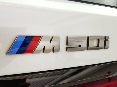 Used 2021 BMW X7 M50i w/ Dynamic Handling Package AWD/4WD image 38