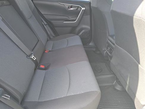 Used 2025 Toyota RAV4 XLE image 12