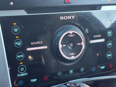 Used 2014 Ford Explorer Limited w/ Equipment Group 301A image 15