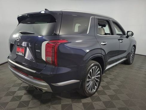Used 2024 Hyundai Palisade Calligraphy image 9