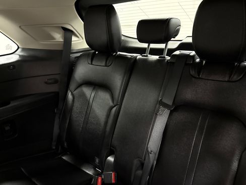 Used 2025 MAZDA CX-90 3.3 Turbo w/ Preferred Package image 14