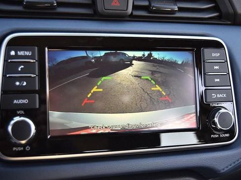 New 2025 Nissan Versa SV image 12