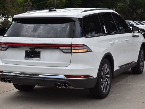 New 2026 Lincoln Aviator 2WD image 7