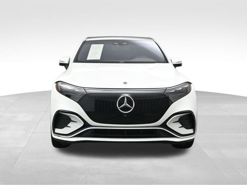 Used 2023 Mercedes-Benz EQS 580 4MATIC SUV image 9