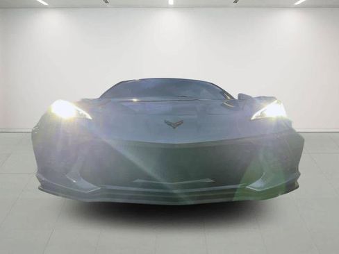 Used 2023 Chevrolet Corvette Stingray Premium Cpe w/ Z51 Performance Package image 3