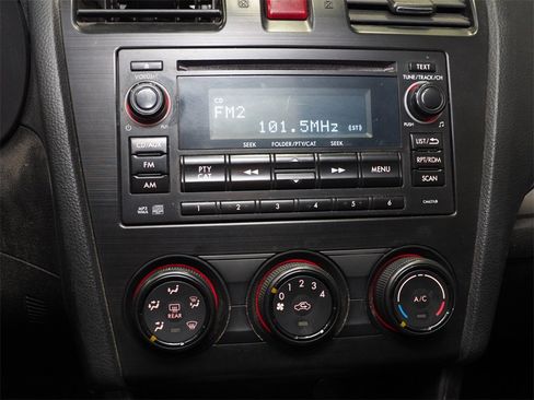 Used 2013 Subaru Impreza 2.0i image 18