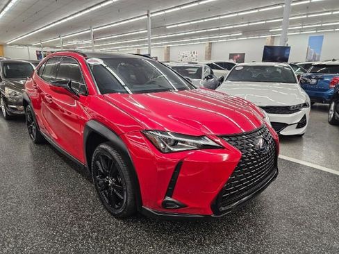 Used 2021 Lexus UX 250h w/ Accessory Package (Z1) image 3