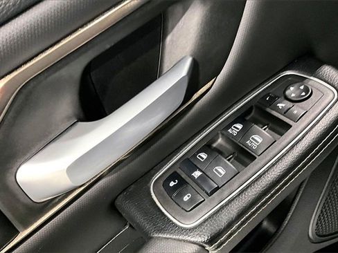 Used 2023 RAM 1500 Sport image 38