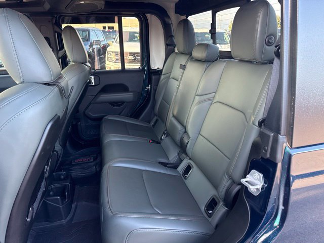 Used 2025 Jeep Gladiator Mojave w/ Safety Group AWD/4WD image 24