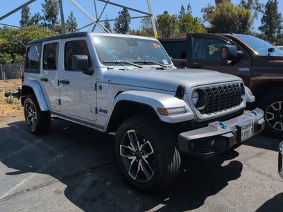 Used 2024 Jeep Wrangler Unlimited w/ Convenience Group