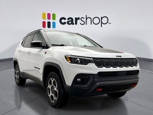 Used 2022 Jeep Compass Trailhawk w/ Trailhawk Elite Group image 8