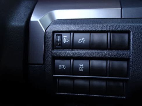 Used 2024 Toyota Tacoma SR5 image 41