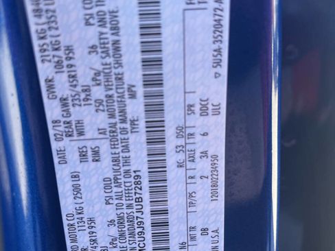 Used 2018 Ford Escape Titanium w/ Ford Safe & Smart Package image 28