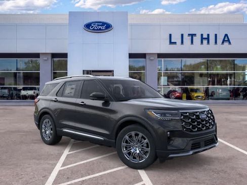 New 2026 Ford Explorer Platinum RWD image 7