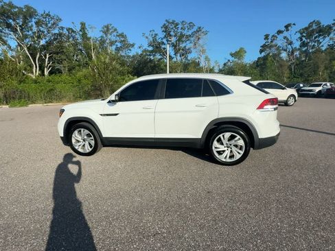 Used 2021 Volkswagen Atlas Cross Sport SEL FWD image 5